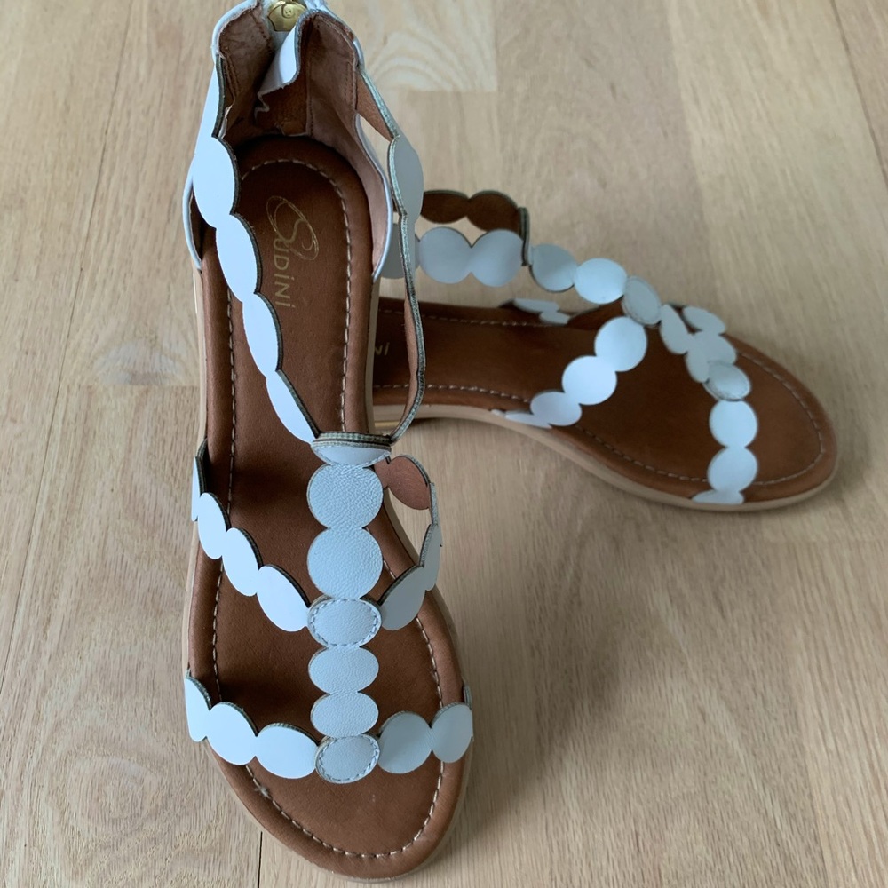 Sudini white leather sandals. Worn once! Size 8
